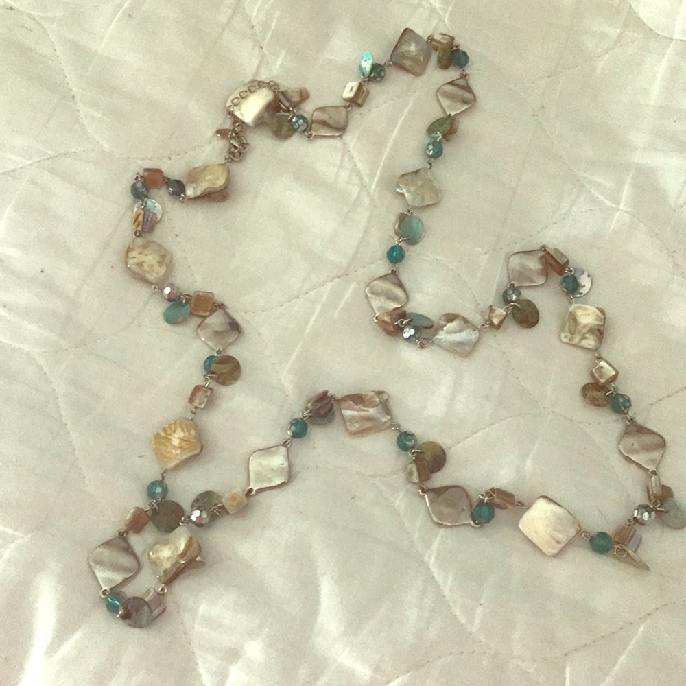 Beautiful sea green and aqua stone necklace.